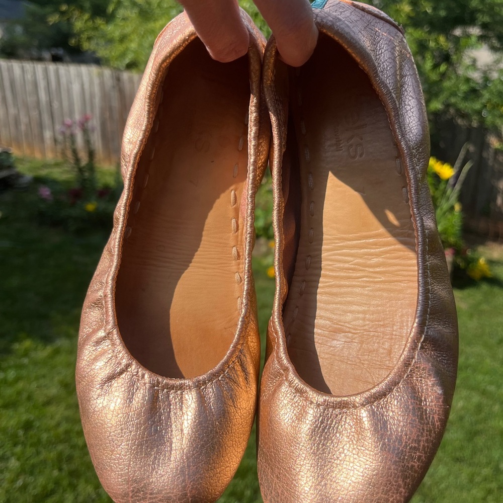 Tieks Rose Gold.